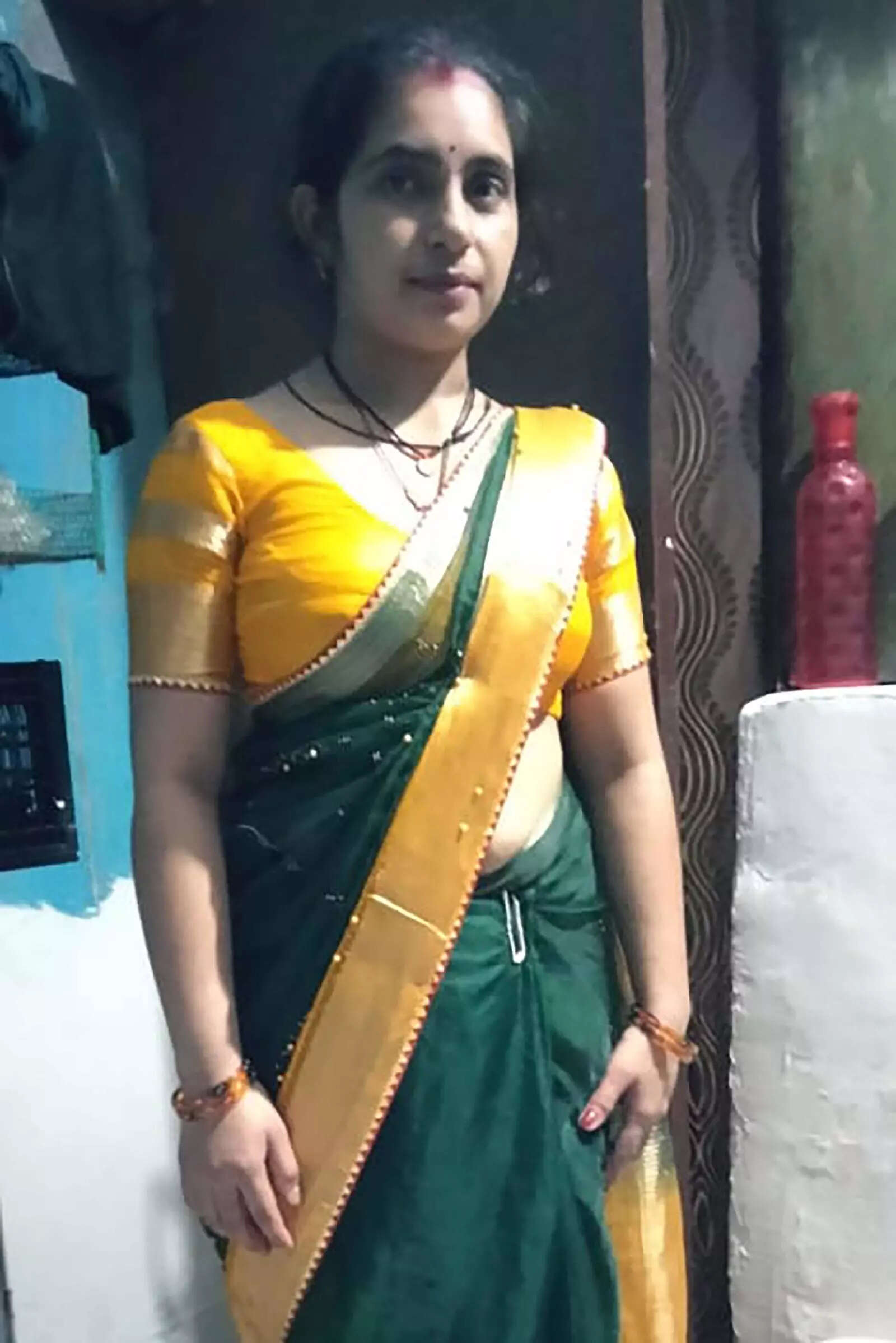 Woman found dead in Gurgaon, family alleges murder over dowry