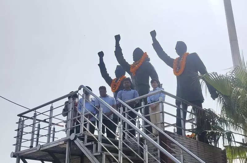 Martyrs Bhagat Singh, Rajguru &amp; Sukhdev remembered