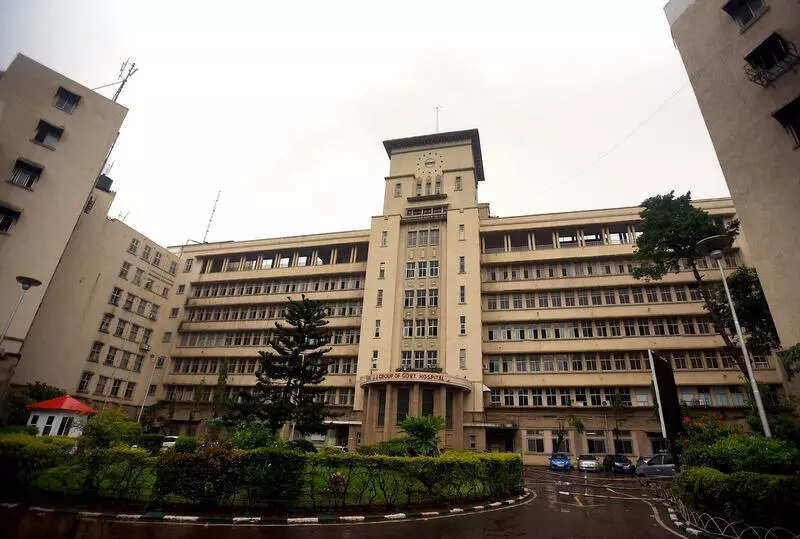 Mumbai’s JJ Hospital staff collect Rs 47,000 to give food hampers to kids under TB treatment