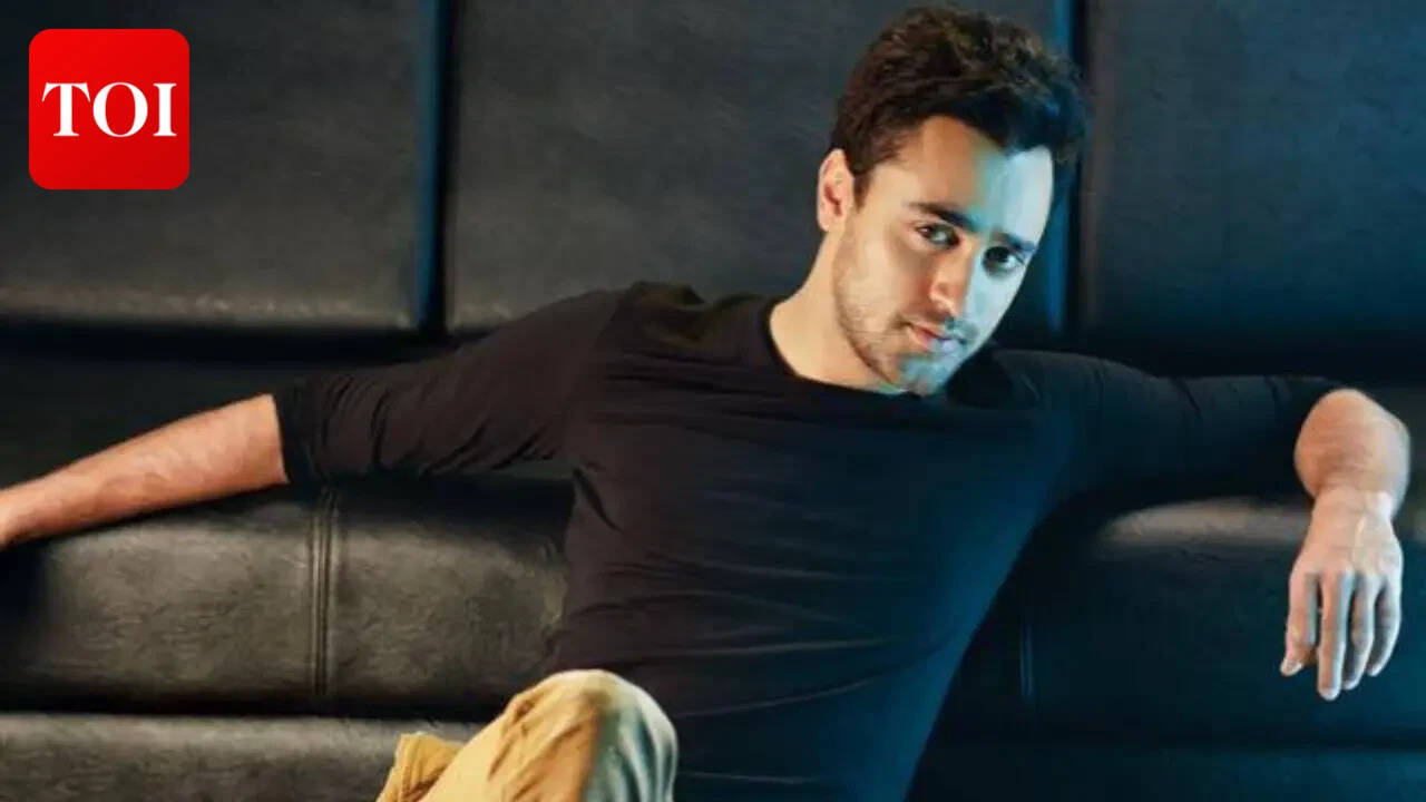 Imran: No interest in ‘playing a hairy man covered in blood’