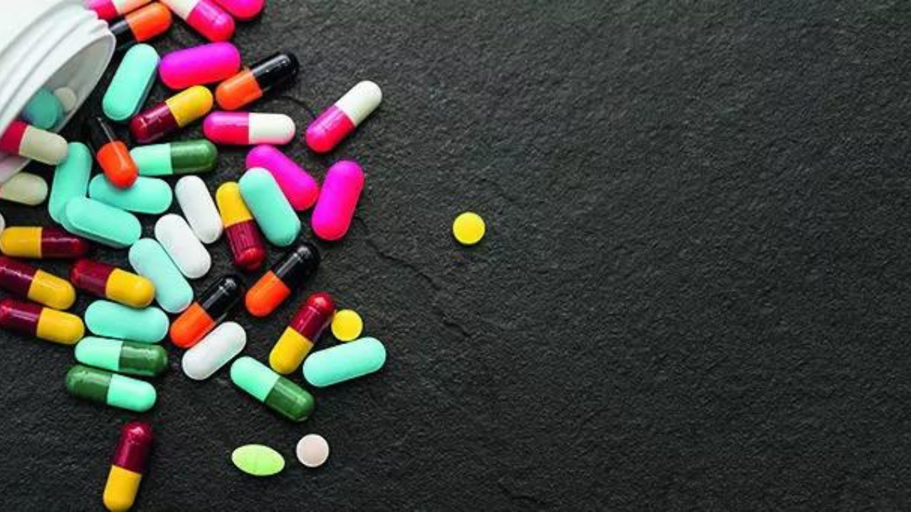 Too many meds in old age? Cutting back could be safe