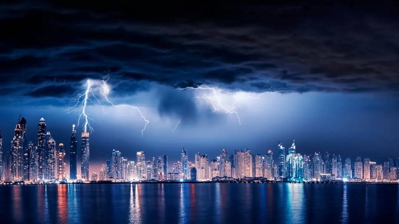 Atmospheric Instability and the Mechanics of Urban Flooding in the Arabian Peninsula