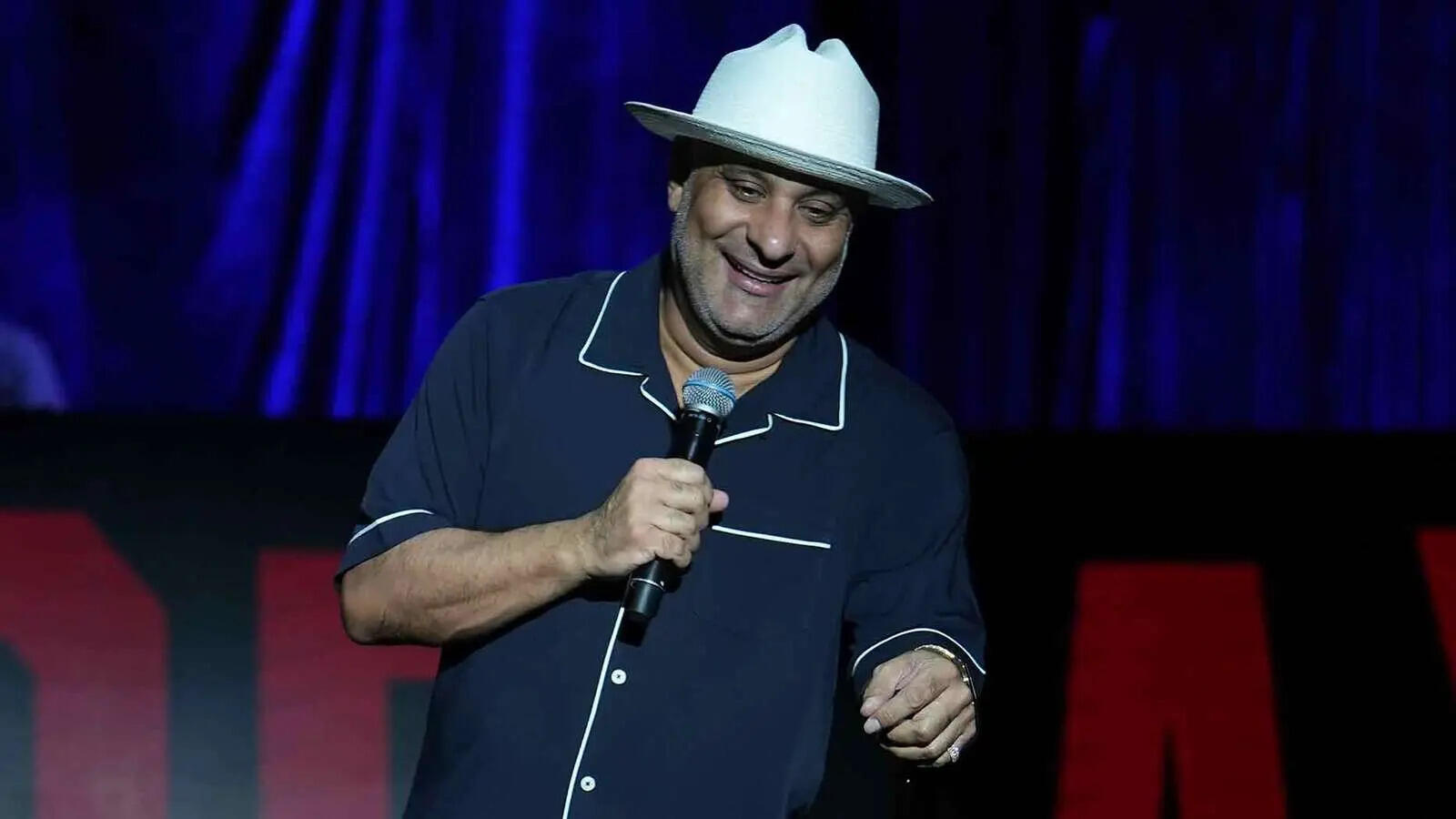 Chai, NRIs &amp; everythingin between: Russell Peters riffs on it all