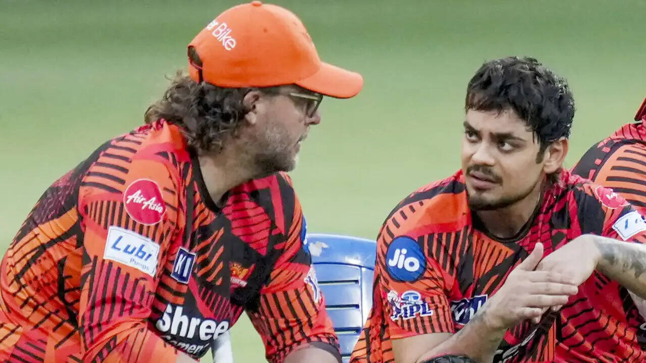 'Ishan brings energy': Vettori backs stand-in skipper amid Cummins absence