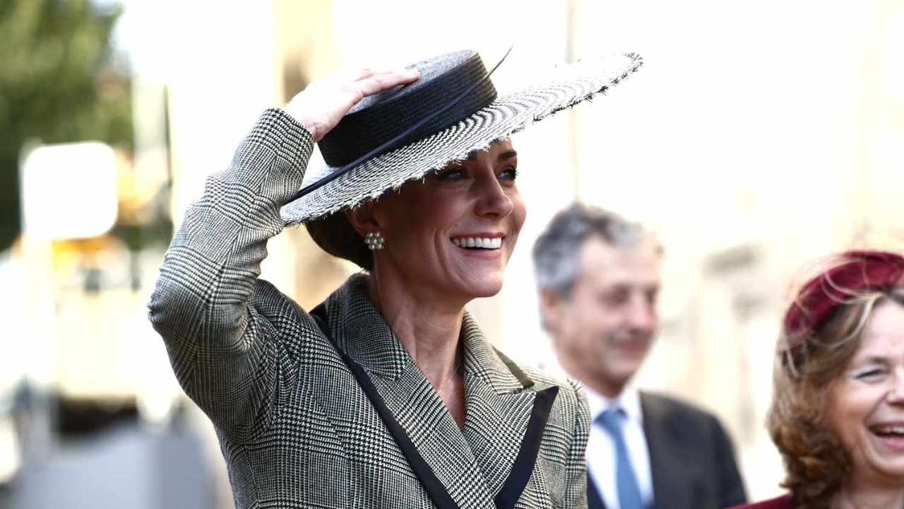 Kate Middleton’s Statement Straw Hat Moment