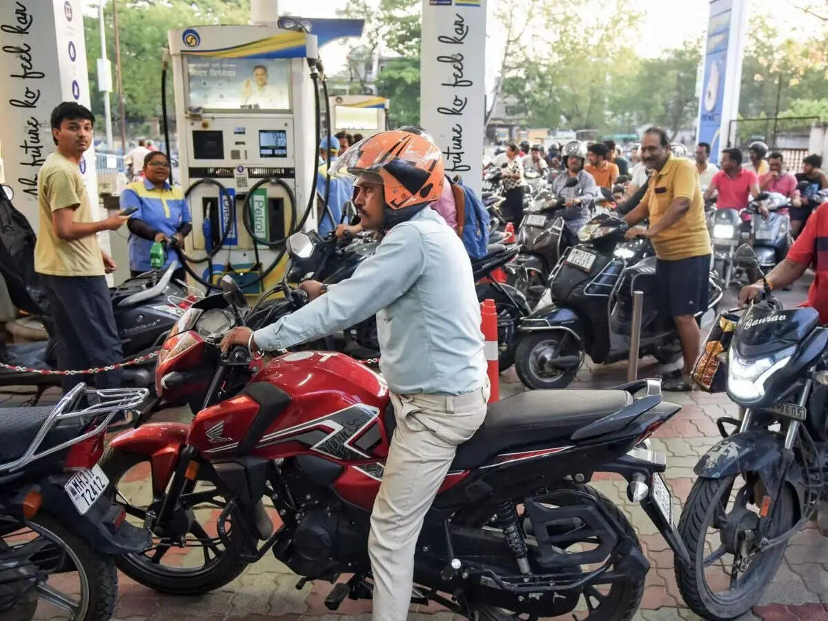 Govt slashes excise duty on petrol, diesel to shield consumers, oil companies