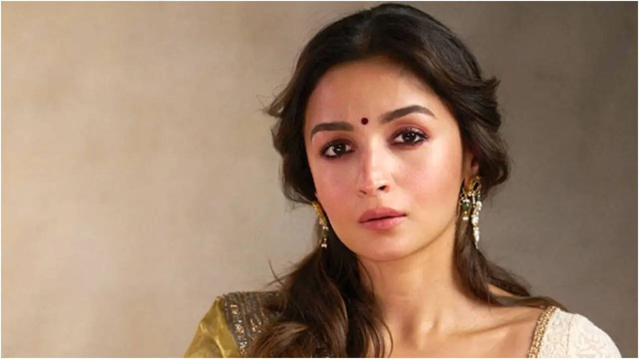 Alia Bhatt seeks Sadhguru parenting advice for Raha Kapoor