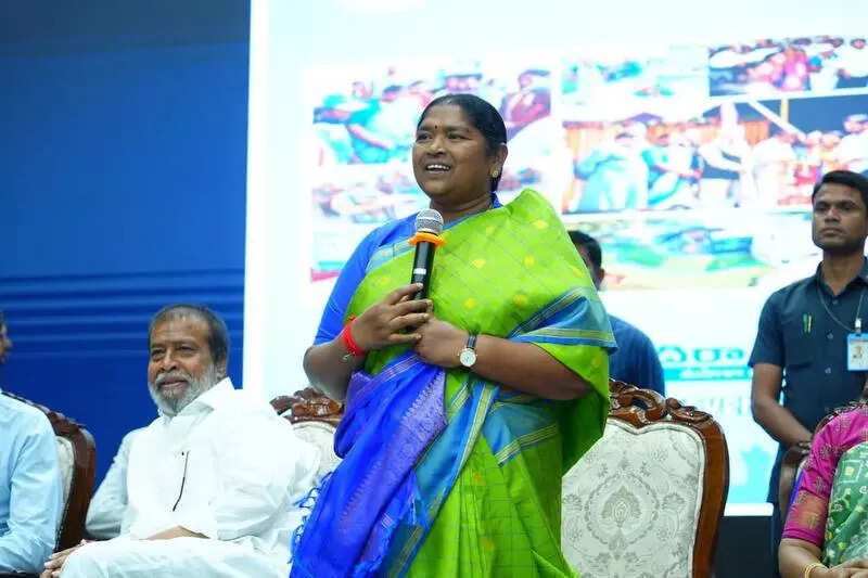 Rs 563 cr released for Bhagiratha, Cheyutha not cancelled arbitrarily, says Seethakka