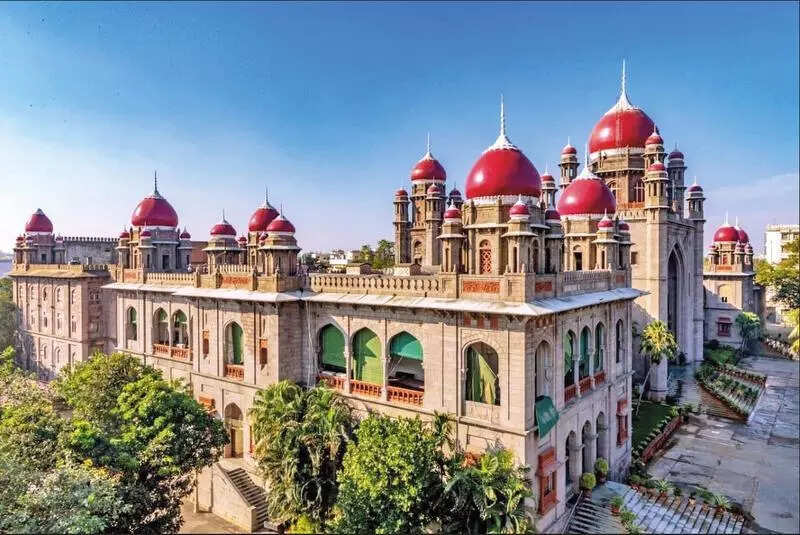 Arbitrary bank a/c freezing violates fundamental rights: HC