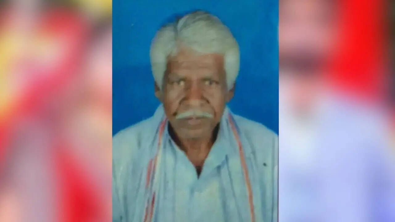 Former sarpanch dies waiting 4 hours for LPG in 41°C heat in Maharashtra