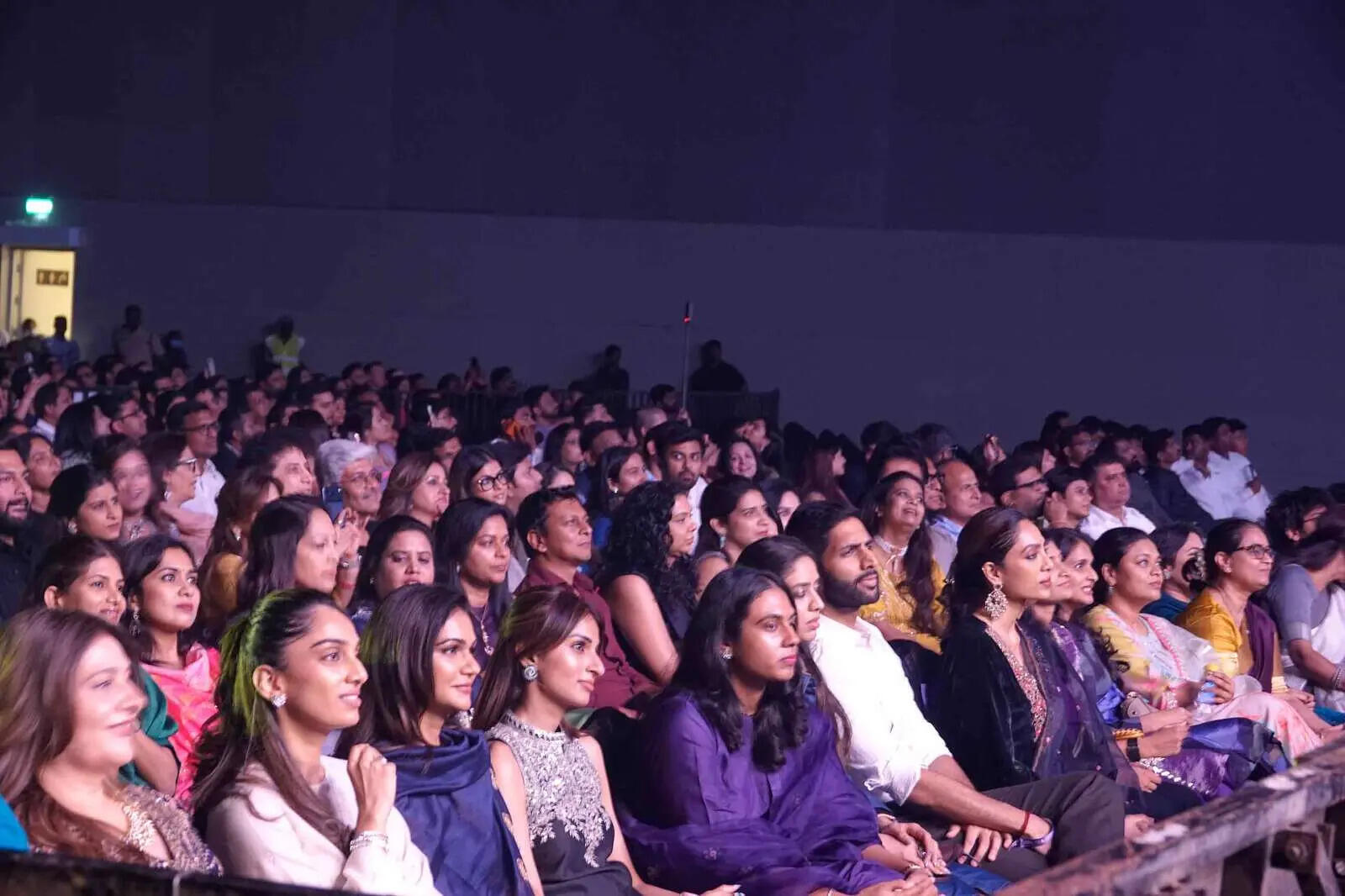 Crowd enjoying the soulful performance of Rishab