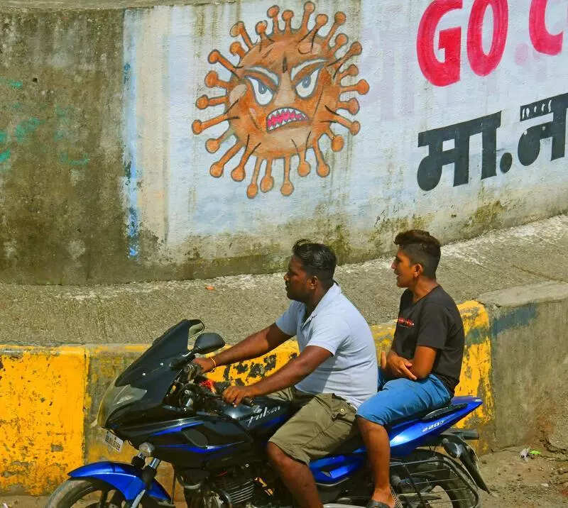 Stringent action on helmetless bikers in Raigad