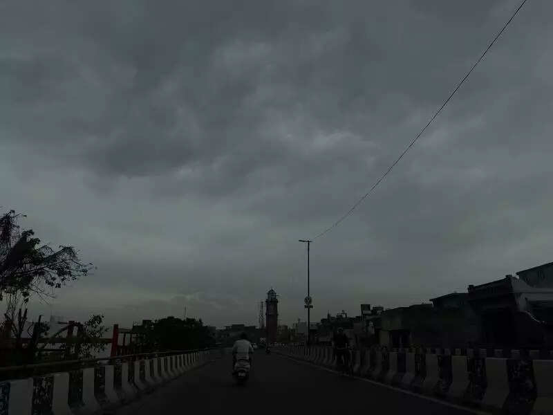 Drizzle fails to cool Ludhiana as temperature remains above normal