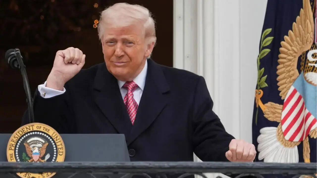 Trump eyes Arab nations to fund Iran war amid peace talks with Tehran