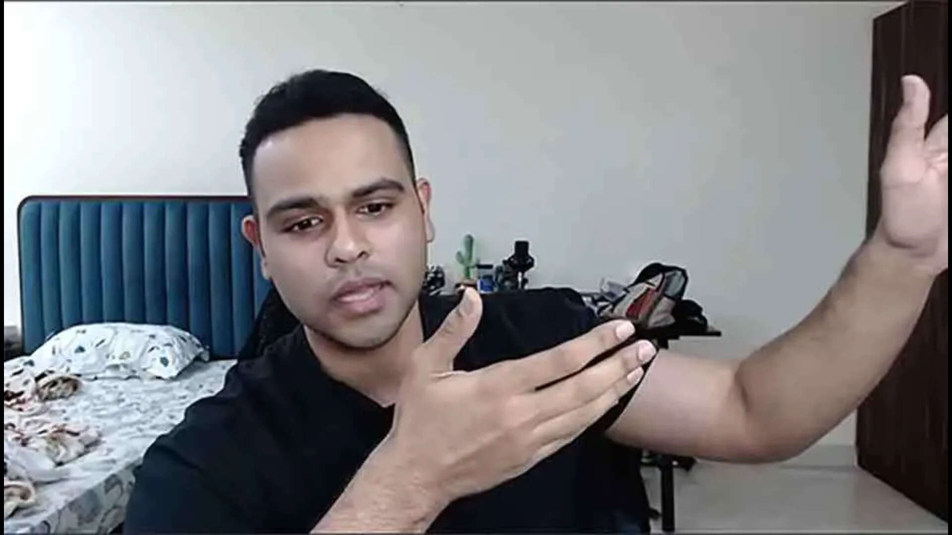 Arpit Bala apology video