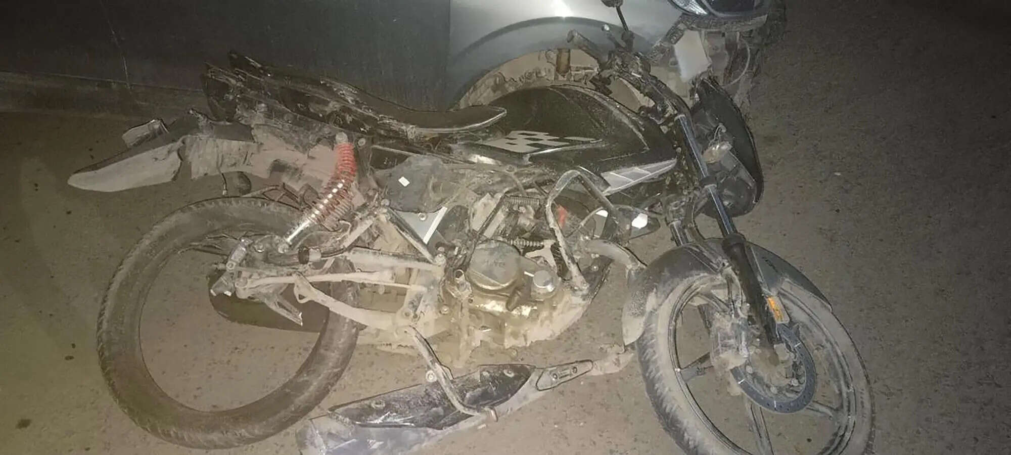 The damaged bike of the Zomato delivery executive