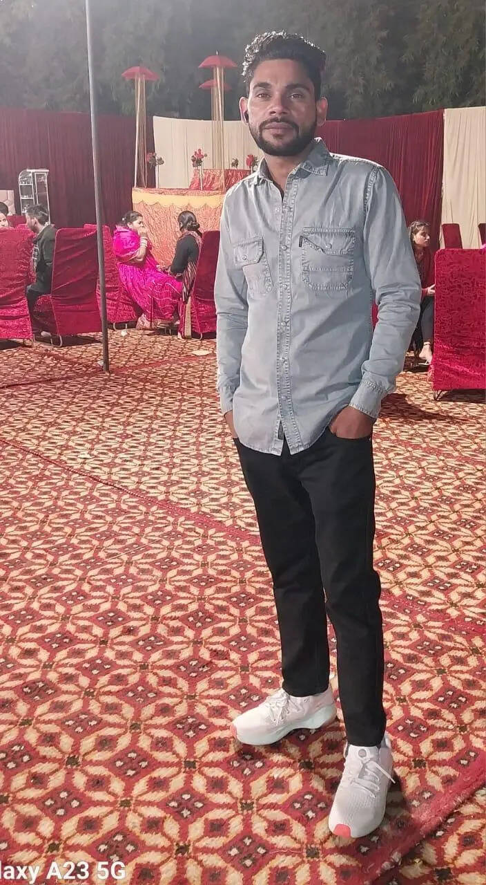 Bikes collide head-on near Hero Honda Chowk on the Gurgaon-Delhi Expressway, man dies