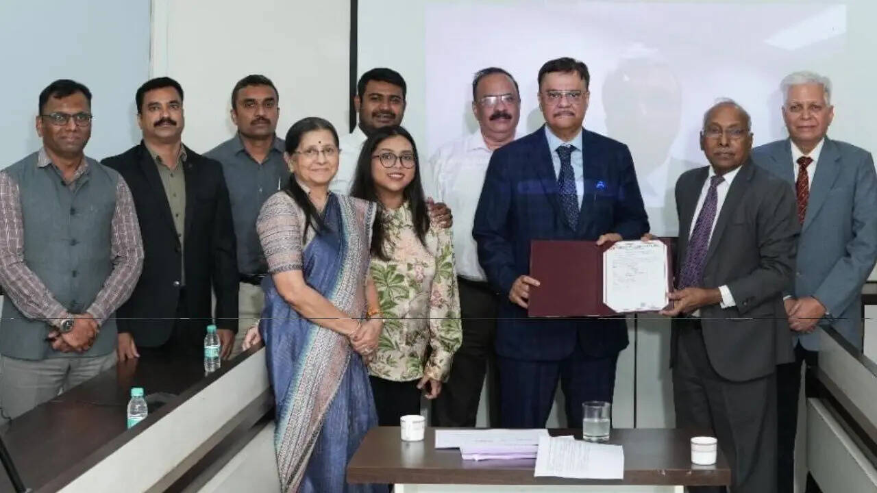 Pune scholar awarded Ph.D. for study on new labour codes and business reforms