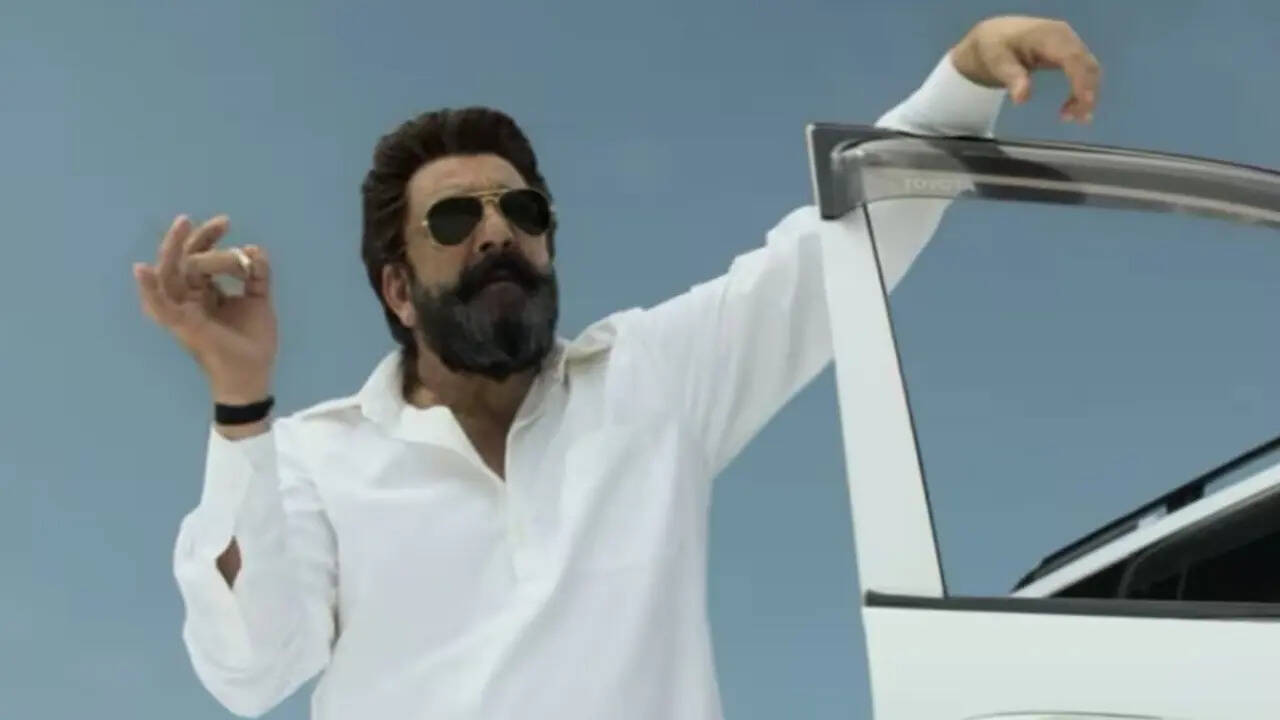 Pakistani cop Aslam's wife praises Sanjay Dutt's performance in 'Dhurandhar'