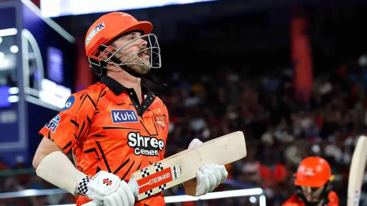 IPL Live Score: Head departs after fiery knock; Abhishek, Kishan in charge