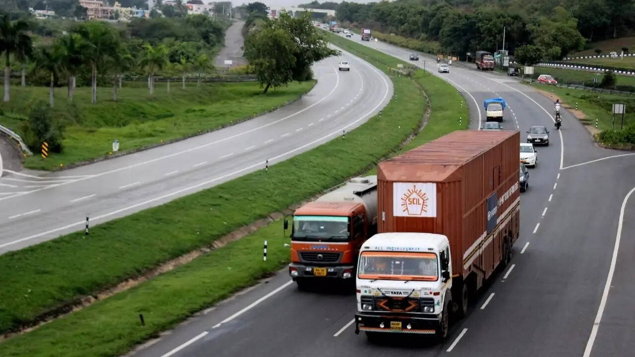 From hour-long jams to 15-min drives: 3 NH corridors in Delhi to turn signal-free with flyovers; Kalindi Kunj interchange planned