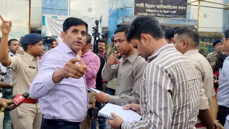 NIA flies in IG to lead Kaliachak violence probe