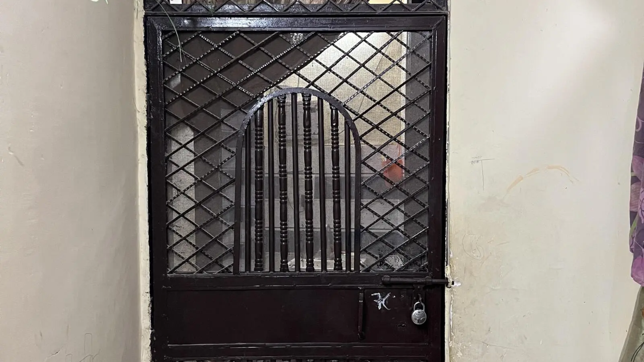 Burial halted, truth uncovered: Father, brother held for 19-year-old’s killing in Delhi