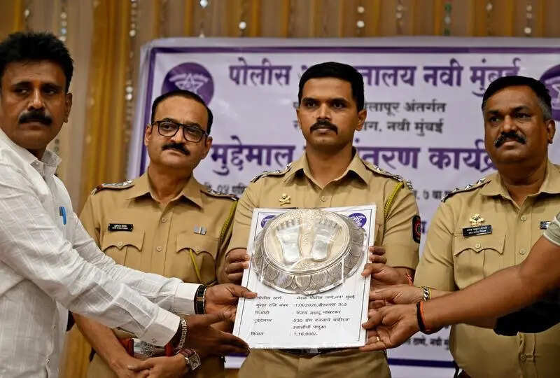 Navi Mumbai police return seized property worth Rs 2 27 crore to rightful owners