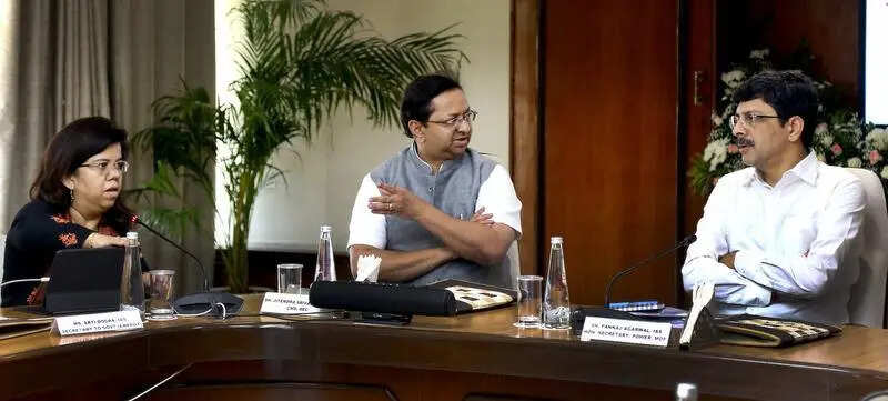 msid 130026329,imgsize 35620 https://jaipur.visitinrajasthan.com/wp-content/uploads/2023/10/cropped-cropped-R-2.png