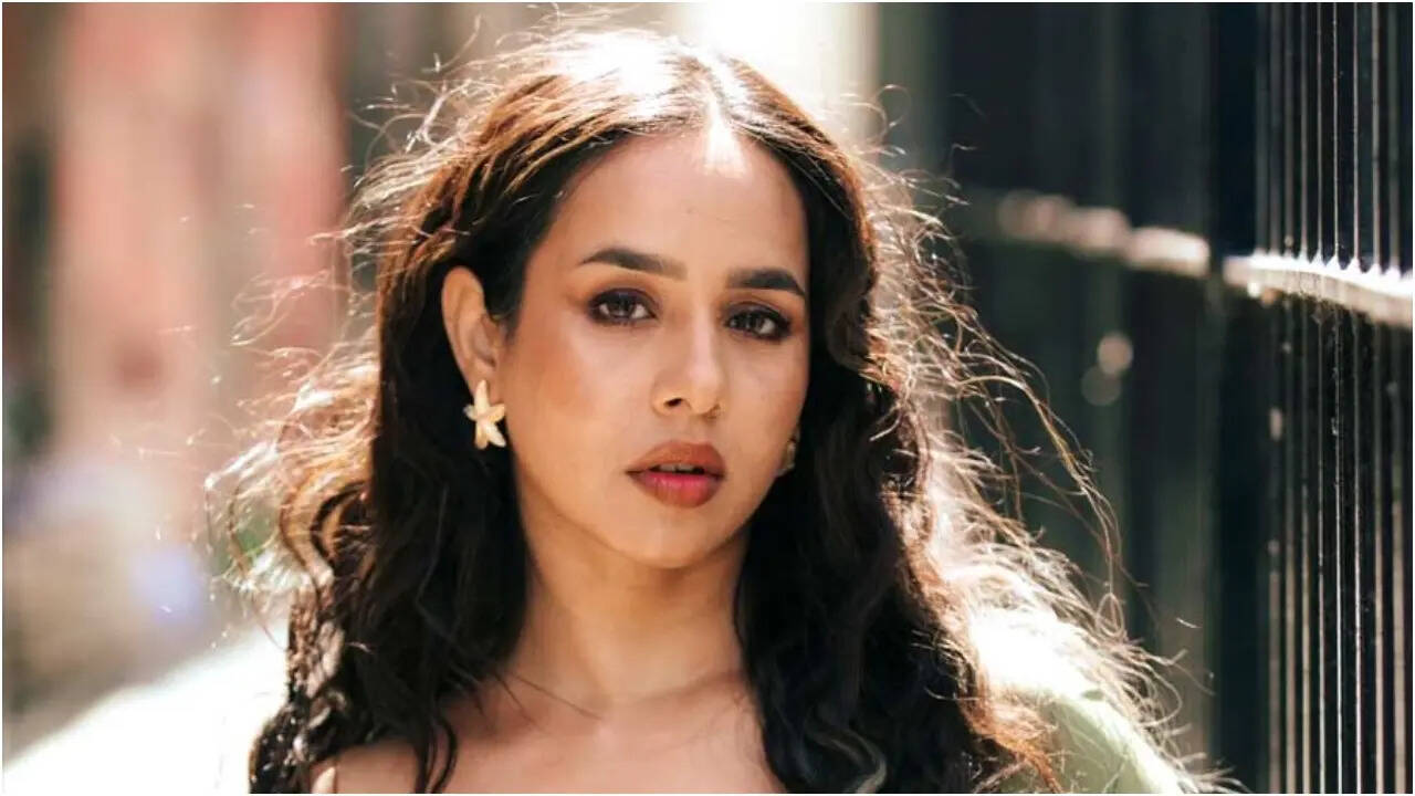 Sunanda breaks silence on Ghaziabad concert chaos