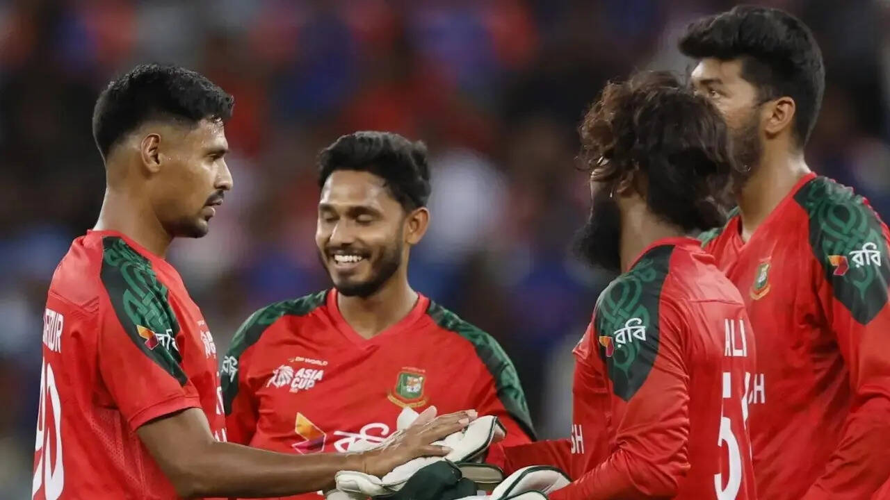 Bangladesh cricket in turmoil: 4 directors resign, BCB chief says he'll be 'last to go'
