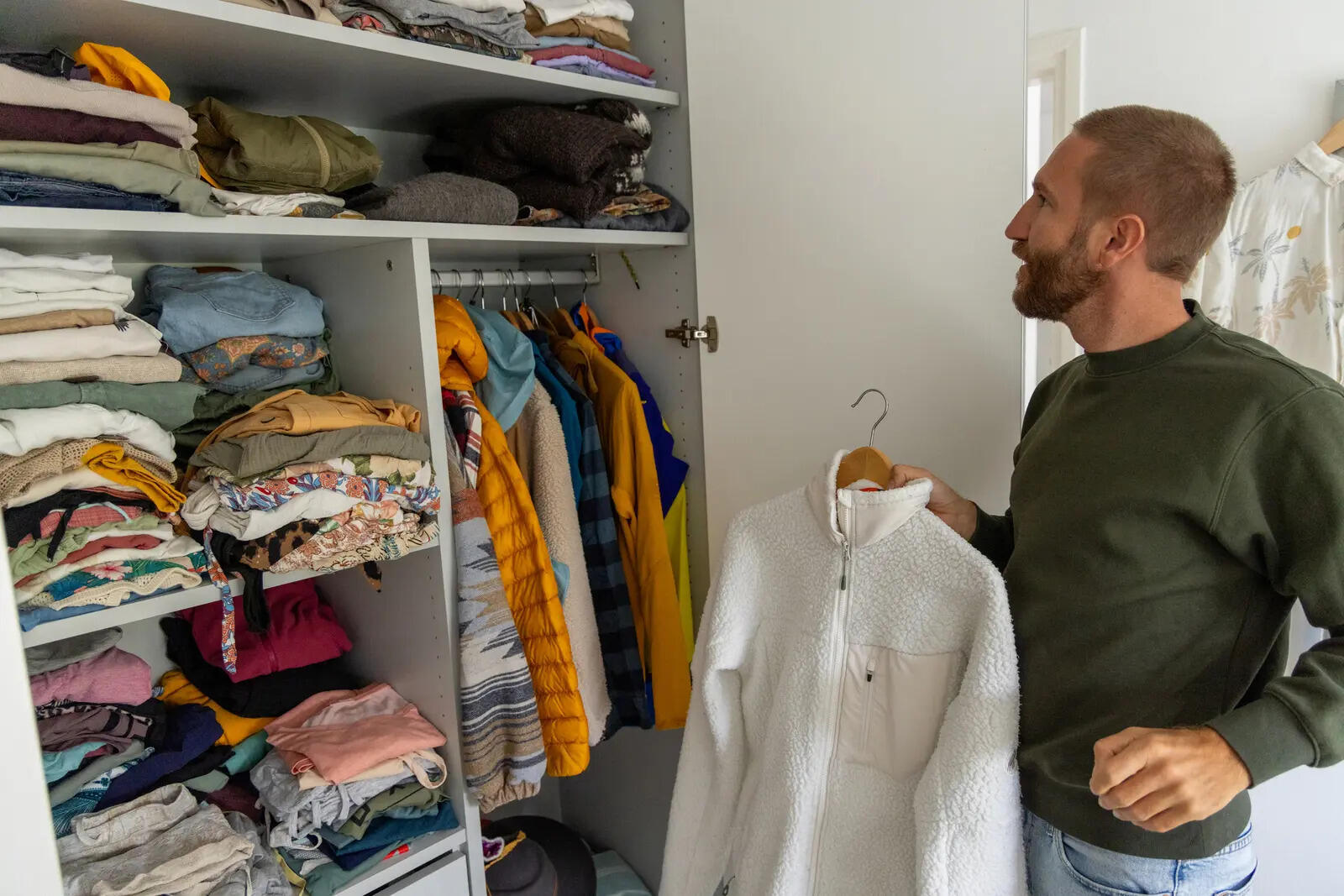 Is Your Wardrobe Sabotaging Your Return to Work? Experts Reveal How to Beat the Post-Holiday Blues Is Your Wardrobe Sabotaging Your Return to Work? Experts Reveal How to Beat the Post-Holiday Blues