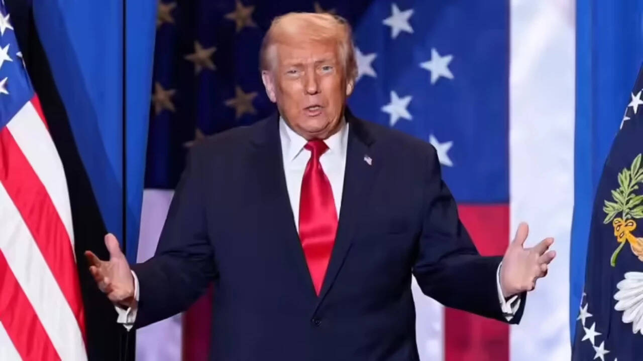 'Will blow everything up and take the oil': Trump if Iran doesn't make a deal