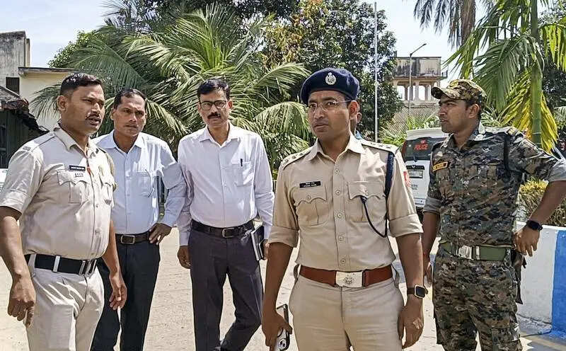 Malda ADM gets show-cause notice ahead of SC hearing