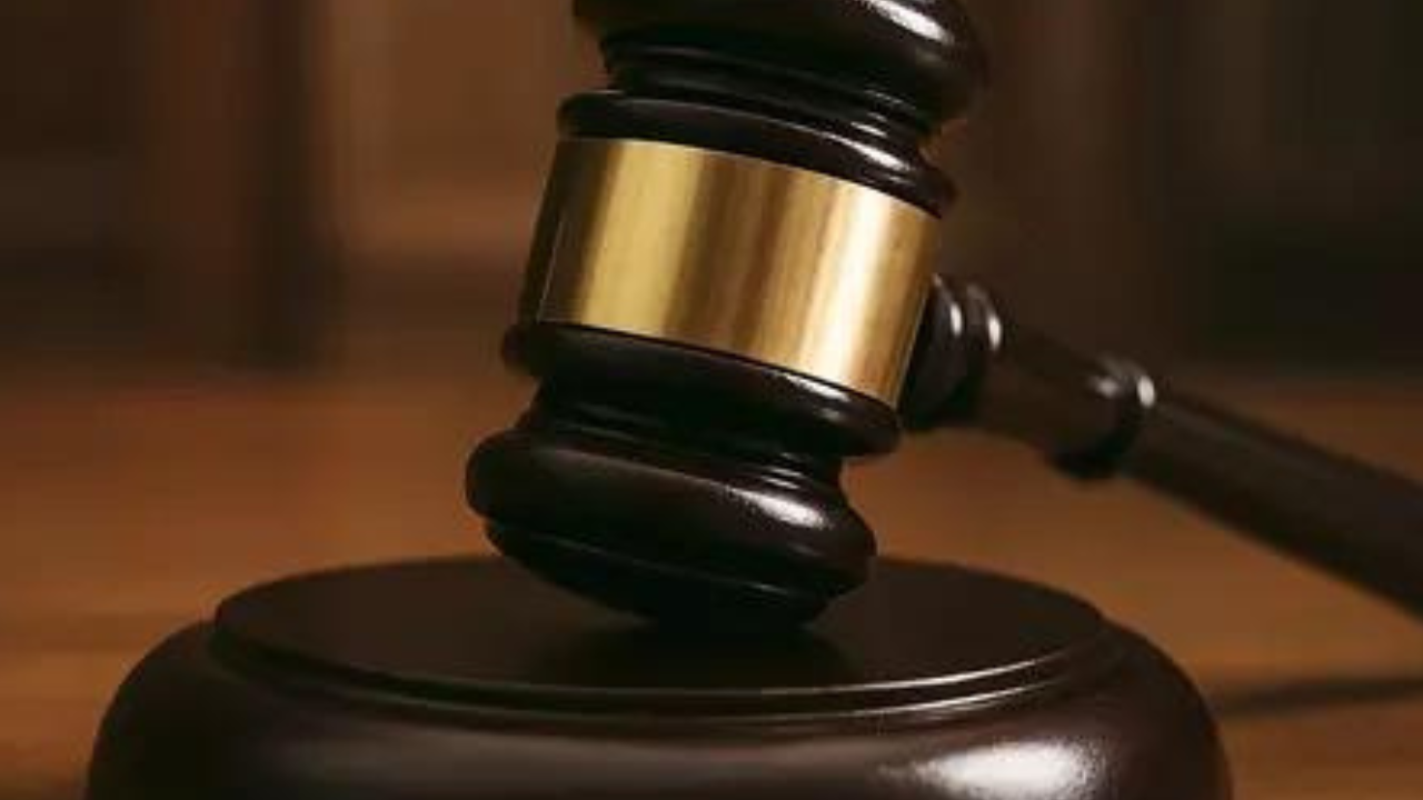 'Acting of her own volition': MP HC lets teen leave husband, live with partner of her choice