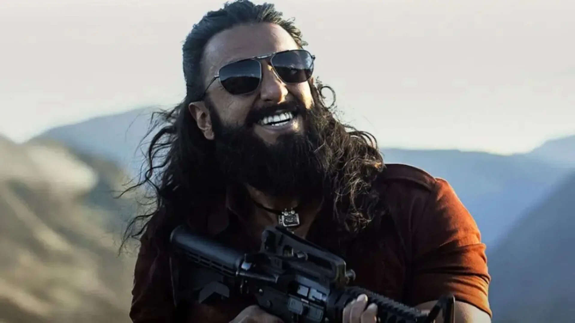 'Dhurandhar 2' BO day 19 [LIVE]: Ranveer Singh film eyes Rs. 1,050 crore net