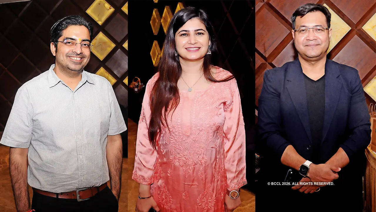 (L) Dr Ajay Shukla (C) Dr Anchal Rana (R) Dr Kuntal Deb Barma