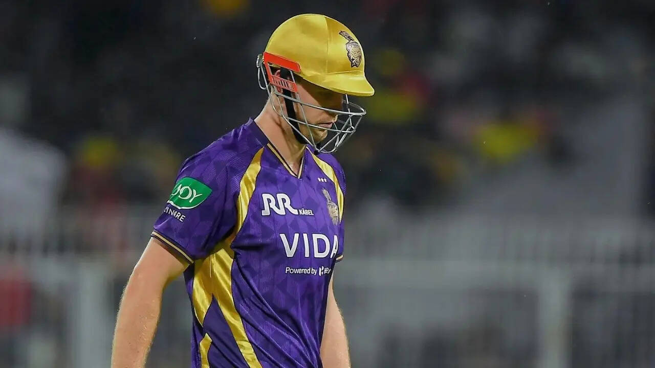 'Useless would be understatement': Green faces fan fury after another flop show