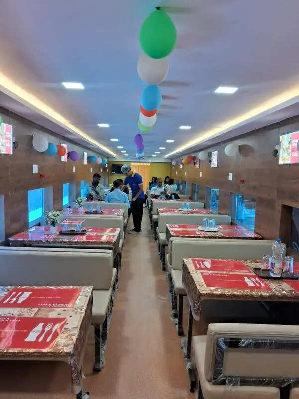 One more rail coach restaurant commissioned in Bengaluru