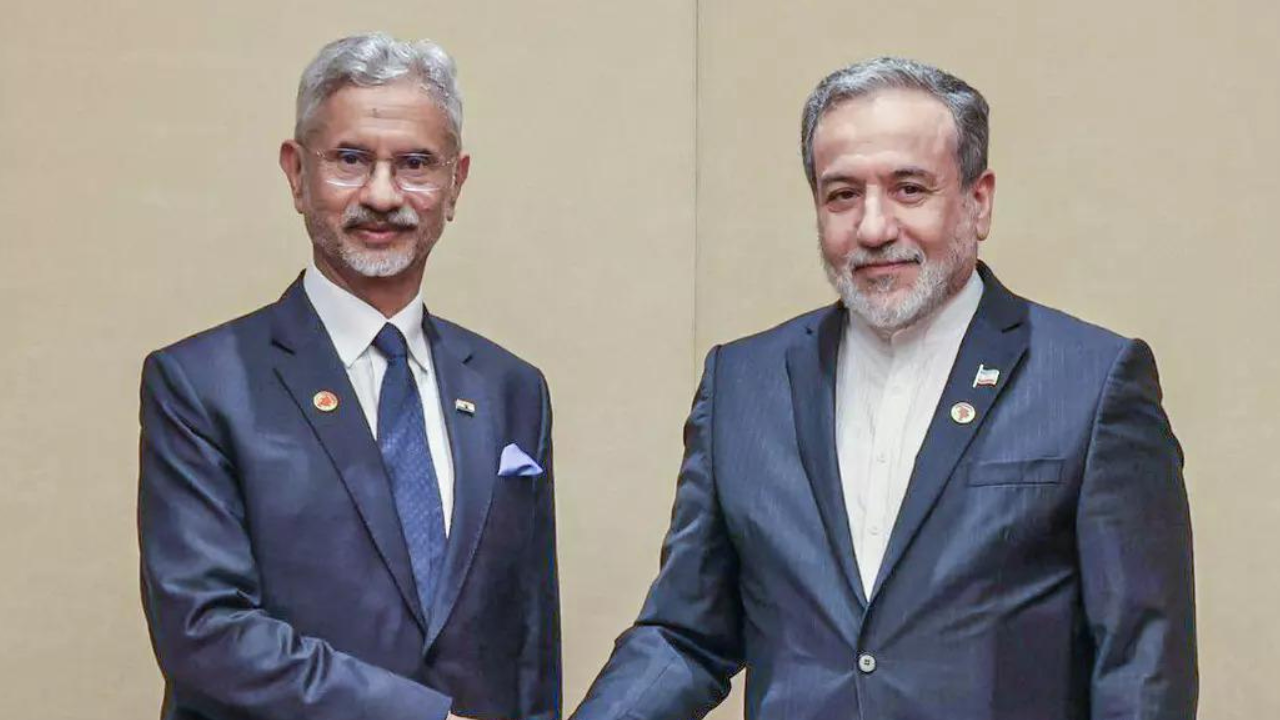 Jaishankar to Iran’s FM Araghchi: Back efforts to stop war