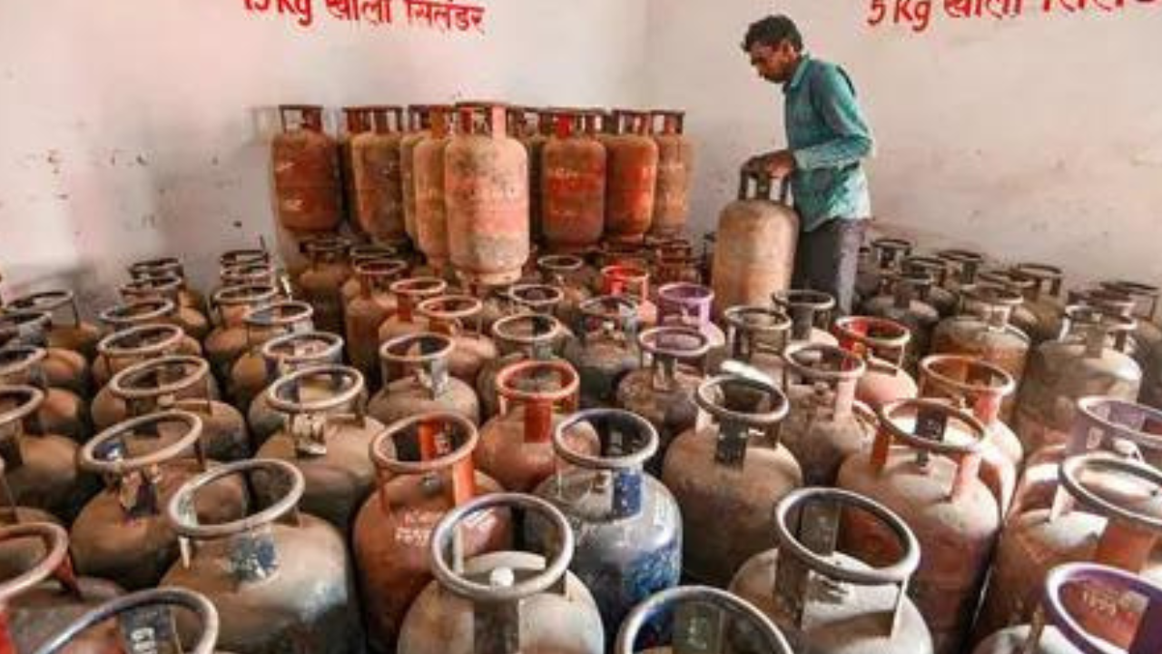 Utarakhand: LPG agency manager dies; probe on as colleagues cite 'work pressure'
