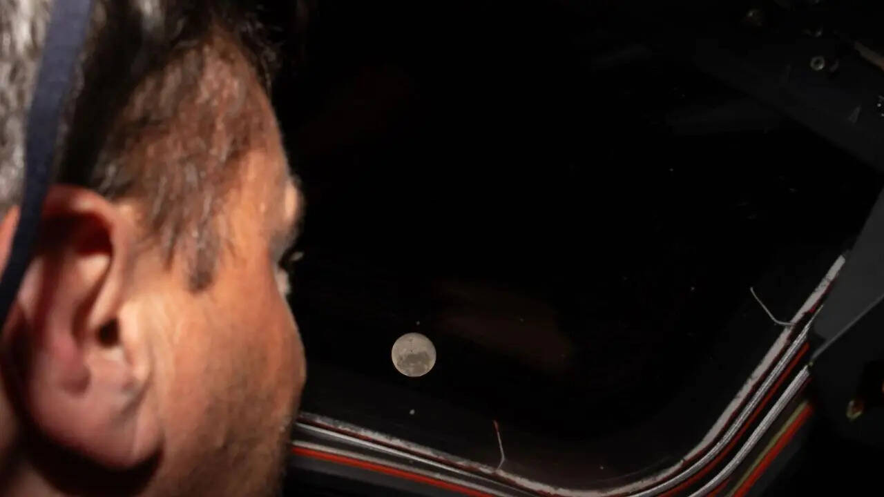 நாசாவின் ஆர்ட்டெமிஸ் II சந்திர ஃப்ளைபை