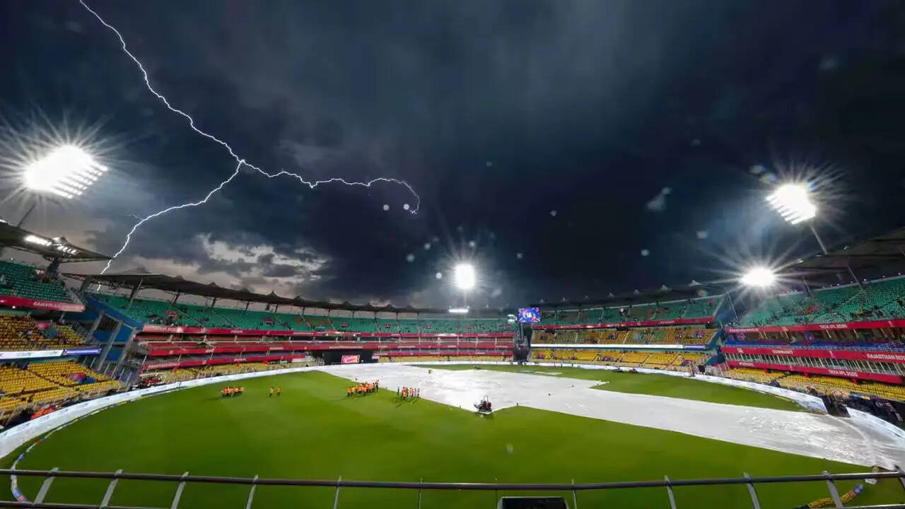 IPL Live: Relentelss rain, wet outfield delay toss in Guwahati