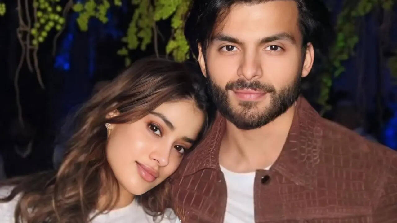 'I don't feel judged or abused,' Janhvi calls bf Shikhar her safe space