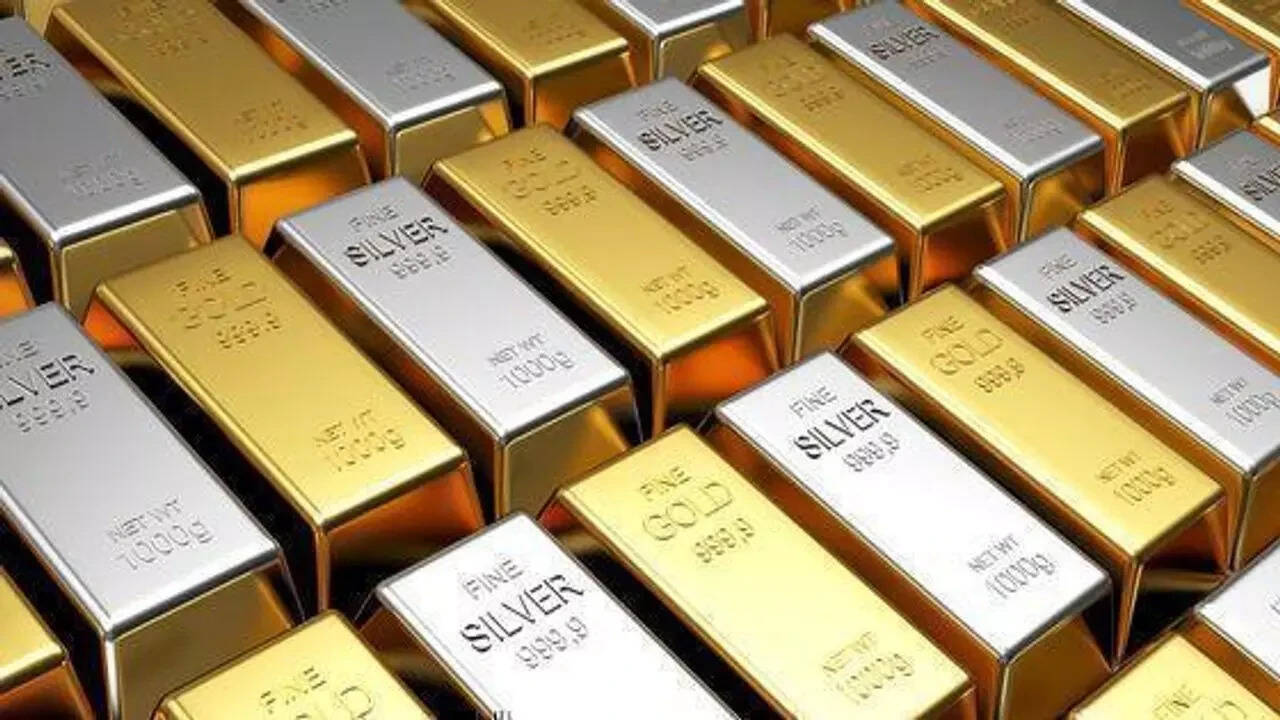 Bullion weakens: Silver down Rs 2k, gold slips Rs 600 ahead of Trump’s Iran deadline