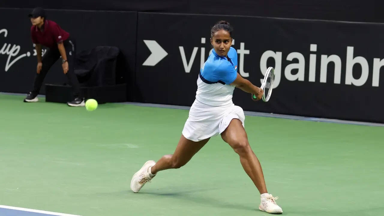 BJK Cup: India put on backfoot by Thailand before rain halts play