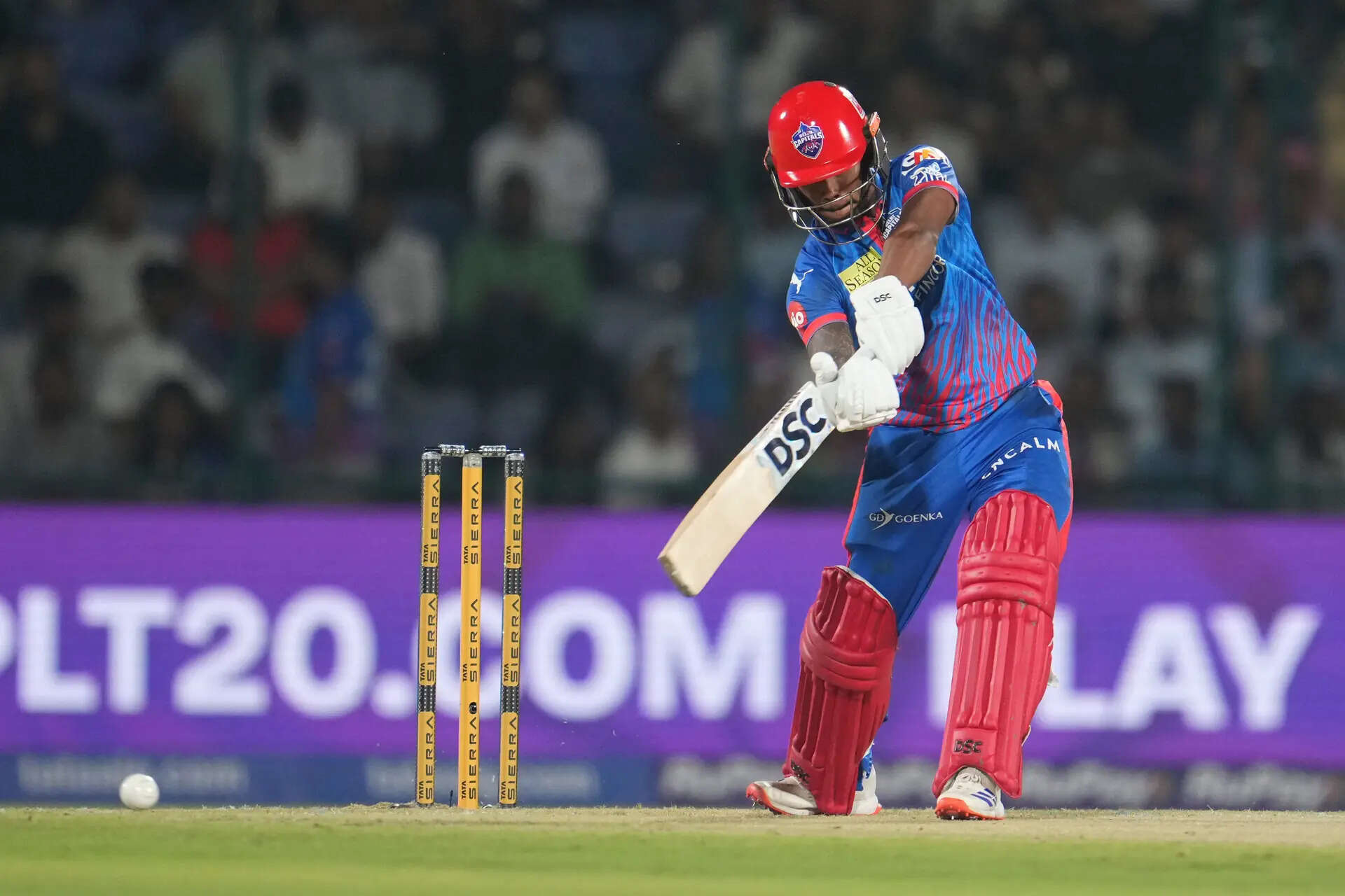 IPL 2026: KL Rahul and Nissanka start the chase