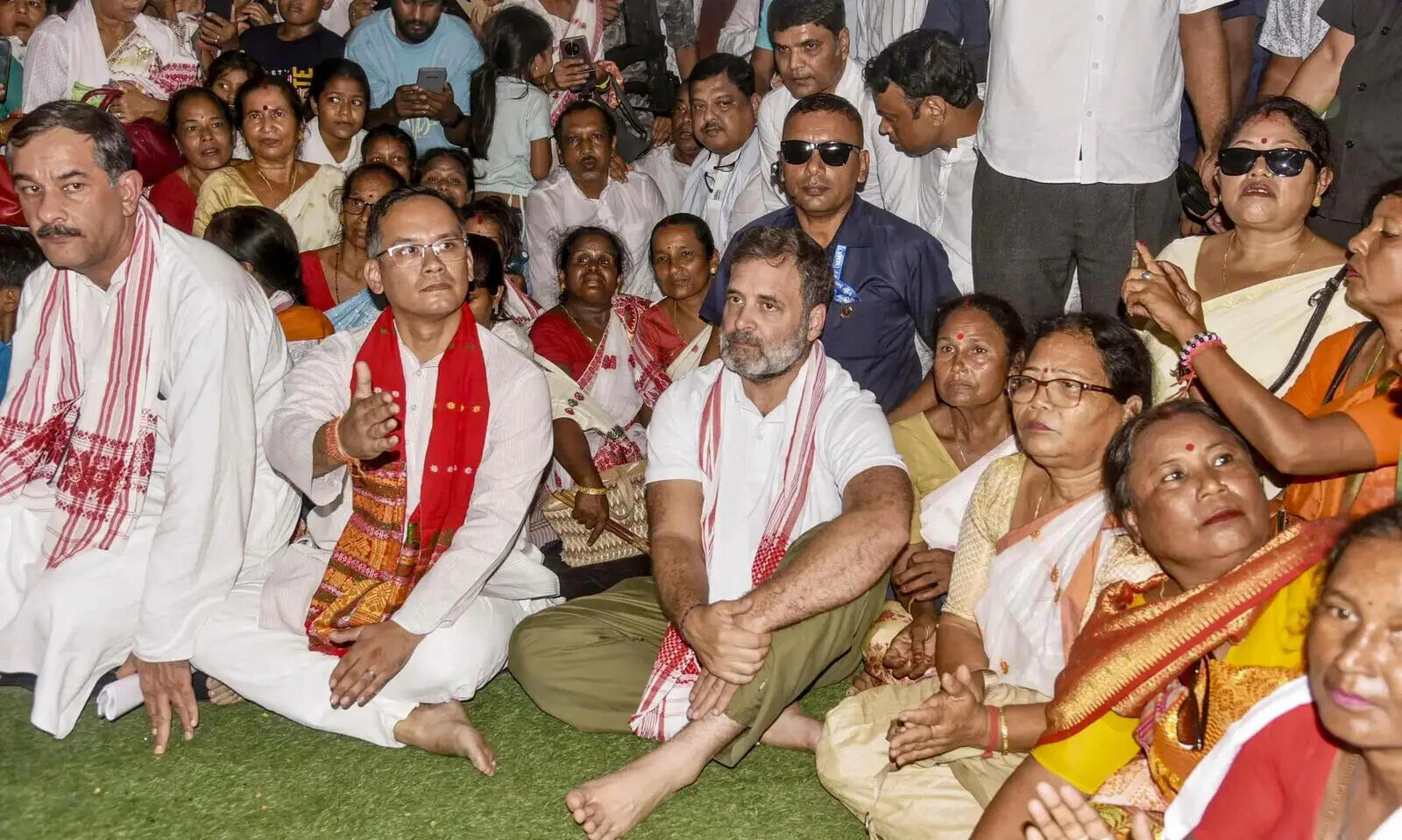 LoP Rahul Gandhi pays tribute to late singer Zubeen Garg in Guwahati.