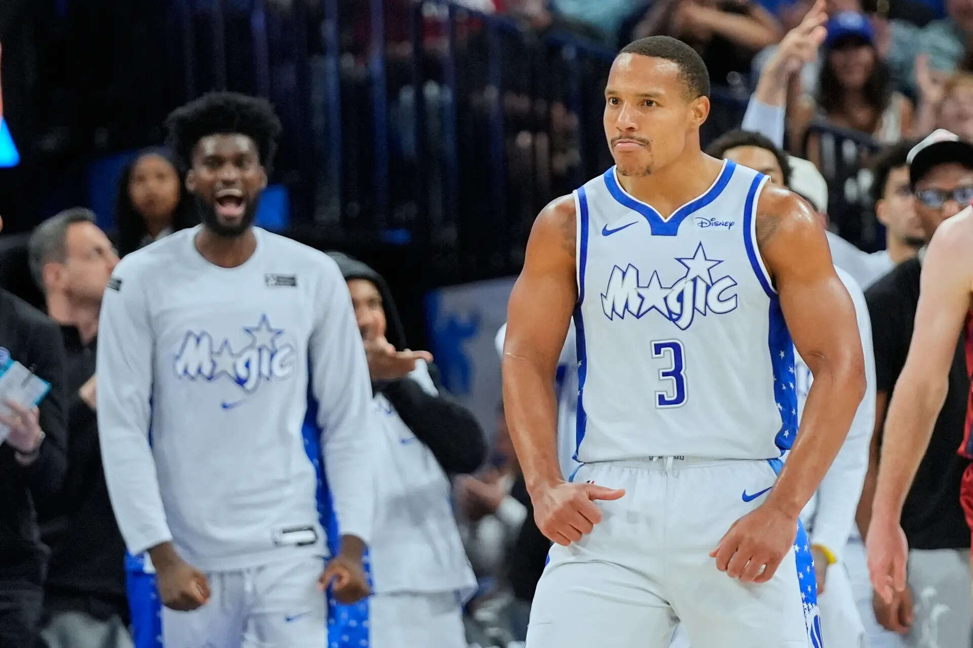 Desmond Bane scores 35 points to help the Magic beat the Cavaliers 128-122