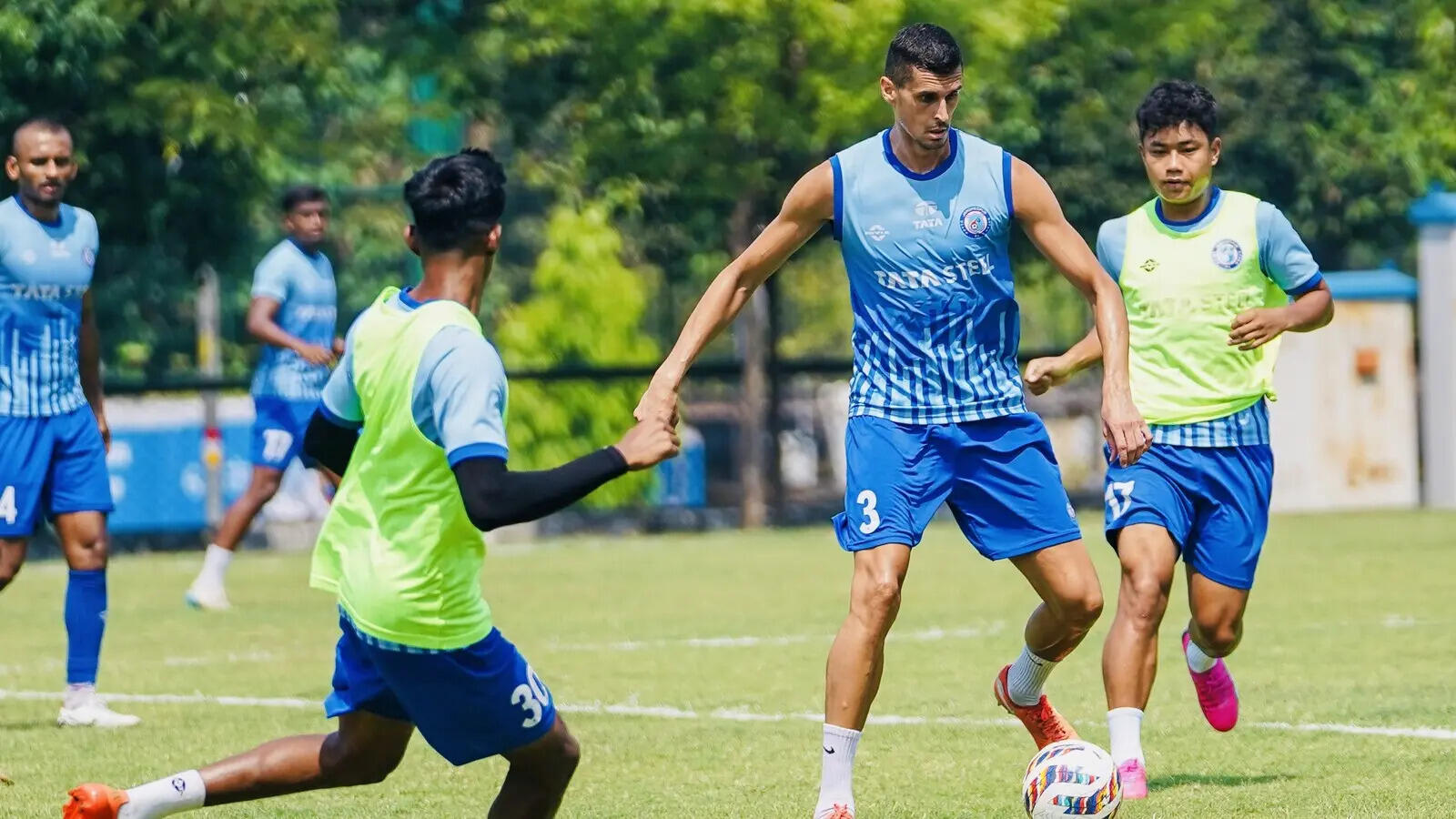 Tough Mumbai test awaits Jamshedpur FC at home